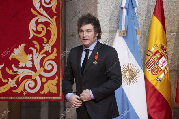 El presidente de Argentina, Javier Milei, recibe la medalla Internacional de la...