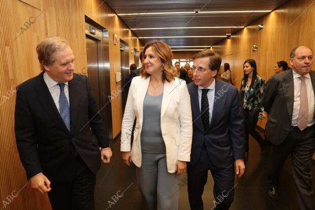 Foro en la Casa de ABC con la alcaldesa de Valencia, María José Catalá, y el...