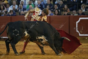 Corrida de toros celebrada en La Maestranza para los toreros Sebastián Castella,...
