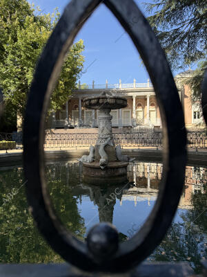 Palacio de El Capricho en el parque histórico de Alameda de Osuna