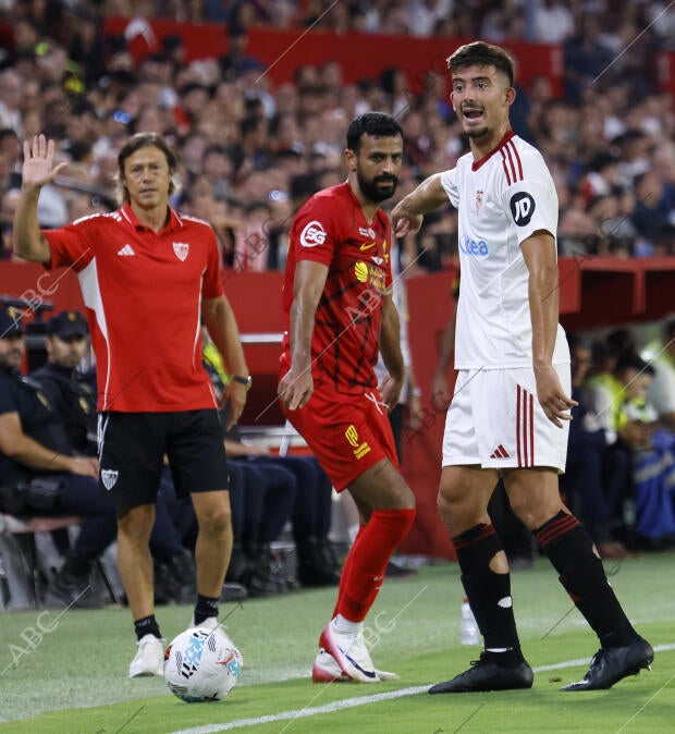 Partido amistoso entre el Sevilla y el Al Qadisiyah disputado en el Ramón...