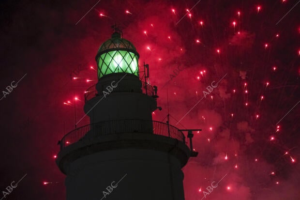 Fuegos artificiales para inaugurar la Feria de Málaga 2025