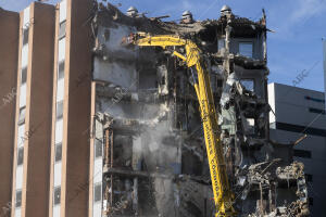 molición del hospital 12 de Octubre