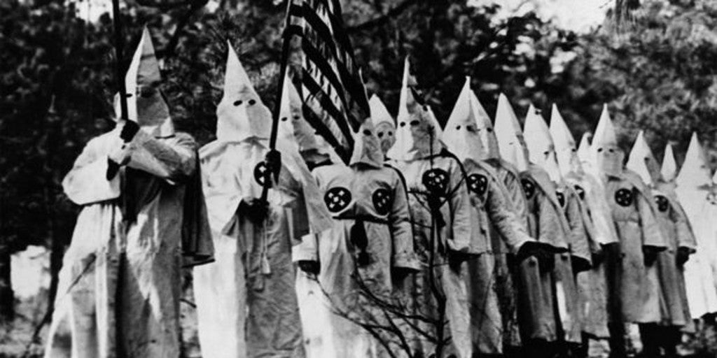 El escándalo que sacudió el Ku Klux Klan: el gran líder que se suicidó ...