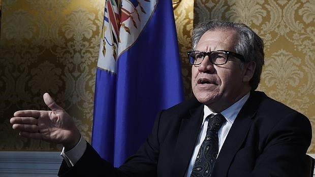 El Secretario General de la OEA, Luis Almagro, en la sede de la Organización de Estados Americanos (OEA) en Washington, DC.