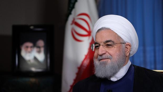 El presidente de Irán, Hasan Rohaní, durante una entrevista televisiva en Teherán