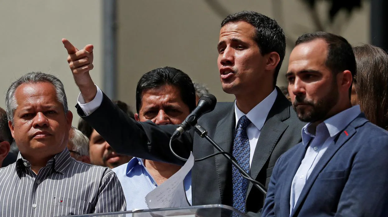 Guaidó toma el control de Pdvsa, Citgo y otros activos de Venezuela en el exterior