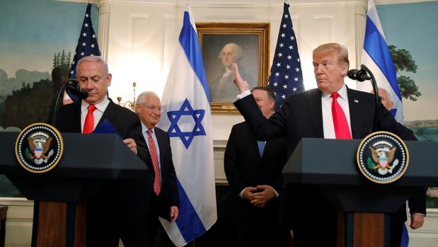 El primer ministro israelí, Benjamin Netanyahu, y el presidente Donald Trump, este lunes en la Casa Blanca