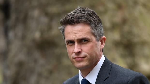 Fotografía de archivo que muestra al ministro de Defensa británico, Gavin Williamson