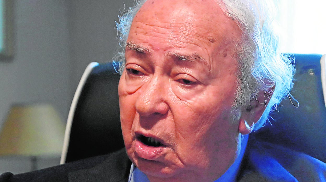 Muere Riccardo Ehrman, el periodista que aceleró la caída del Muro de