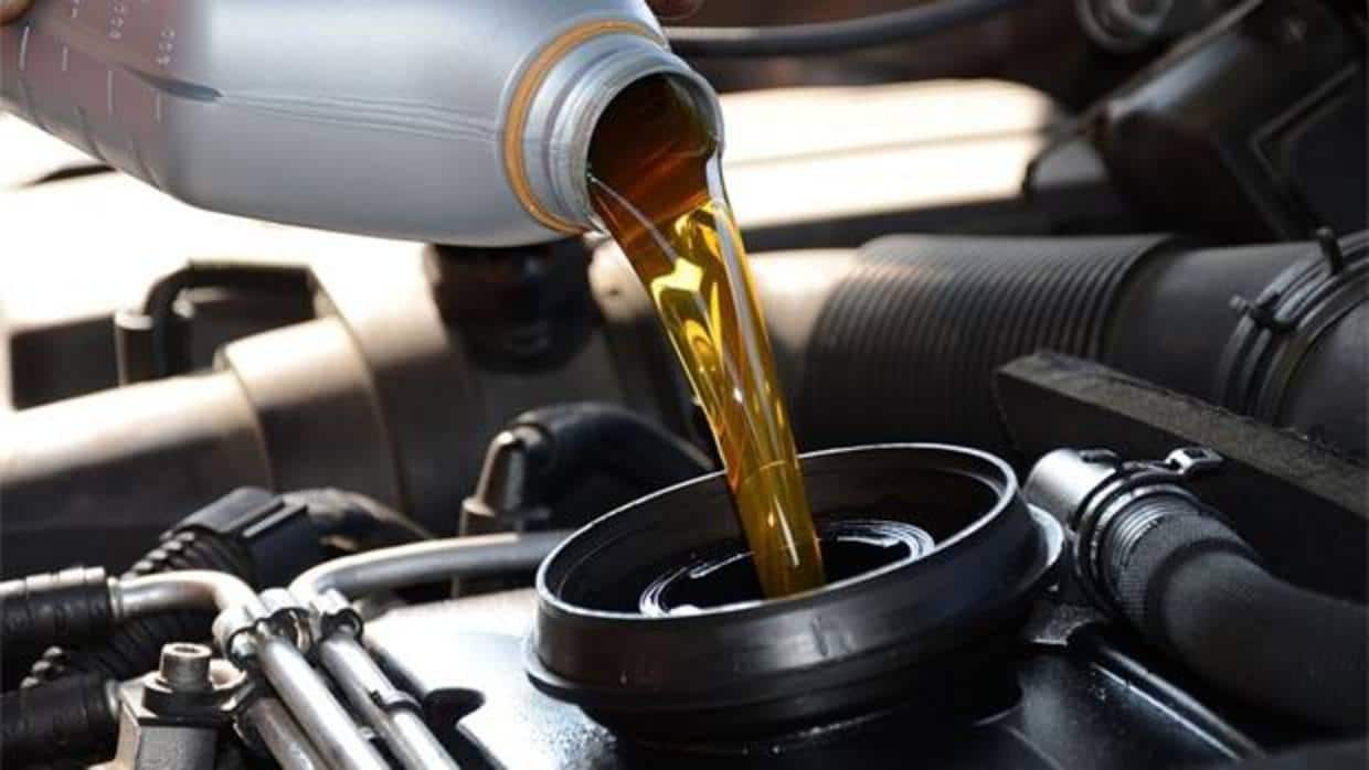 paciente móvil Heredero Cómo cambiar el aceite del coche