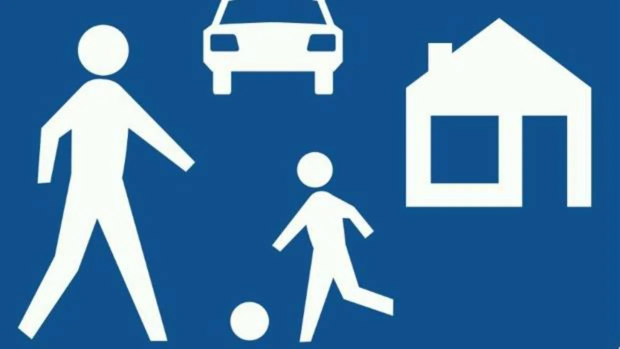 ¿Por qué lado deben circular los peatones?