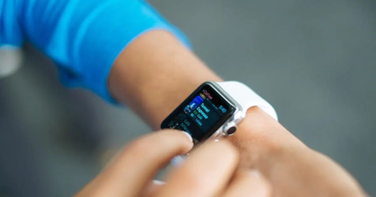 Qué tener en cuenta a la hora de comprar un reloj inteligente en 2024 para  acertar eligiendo tu smartwatch