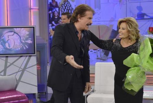 Bigote Arrocet y María Teresa Campos en el programa «Qué tiempo tan feliz»