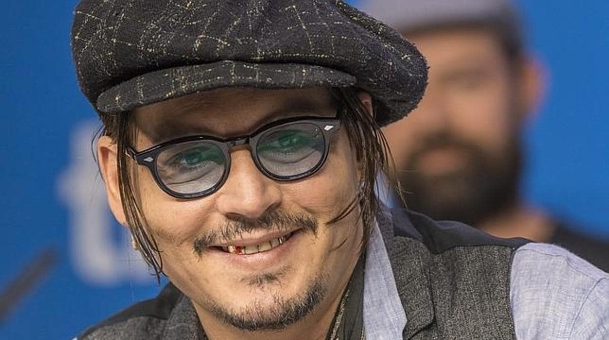 Caso Johnny Depp revela o perigo da caça às bruxas identitária • Diário  Causa Operária