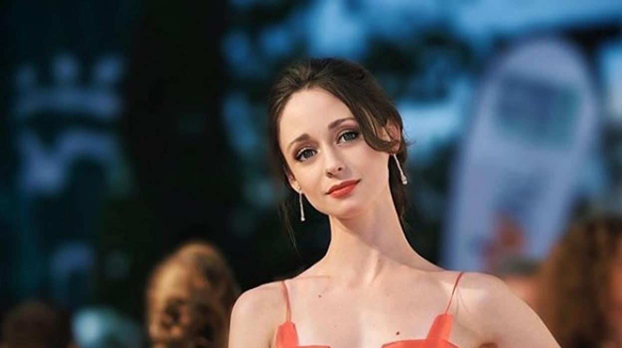 El desnudo de Elena Rivera que ha revolucionado «Cuéntame»