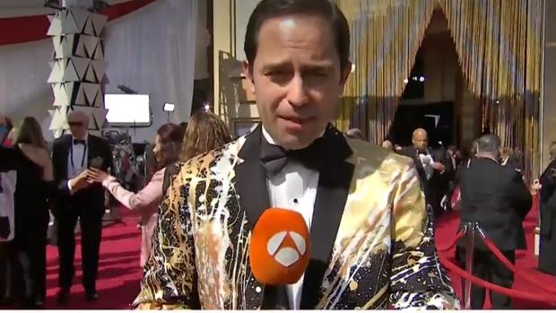 José Ángel Abad, inesperada estrella de la alfombra roja de os premios Oscar 2019