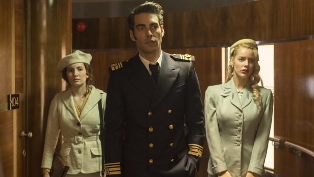 Ivana Baquero, Jon Kortajarena y Alejandra Onieva