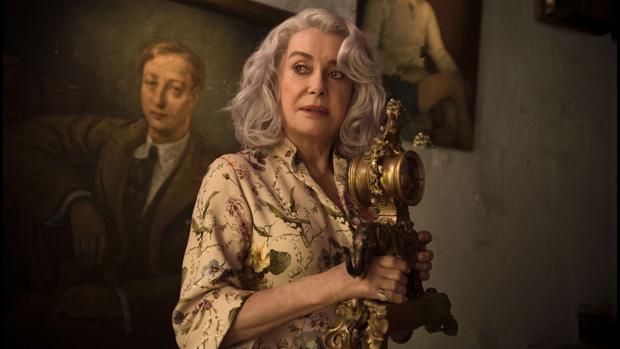 Catherine Deneuve, en «La última locura de Claire Darling»