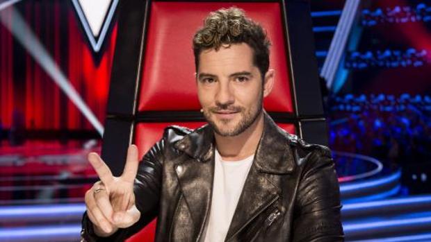 David Bisbal en su sillón de coach de «La voz senior»
