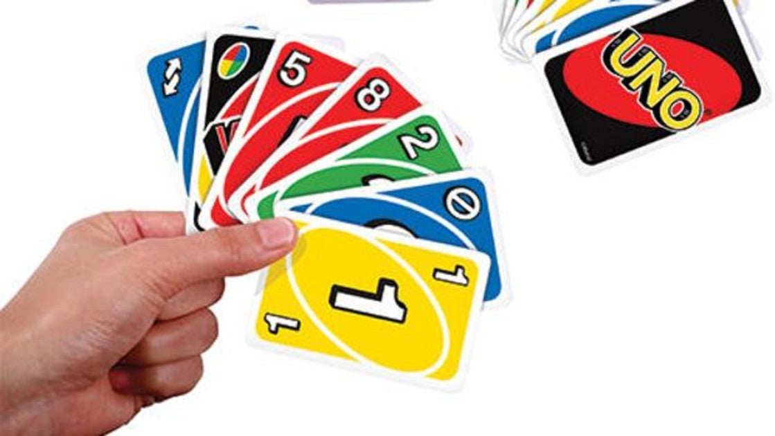 Partida juego de cartas online UNO 