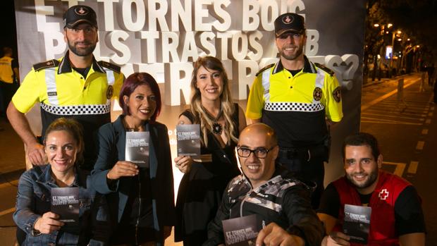 Fotografía del acto realizado este jueves, inicio de la campaña para concienciar de una conducción responsable
