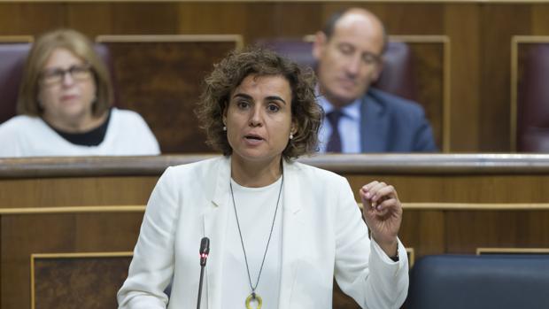 La ministra de Sanidad, Dolors Montserrat