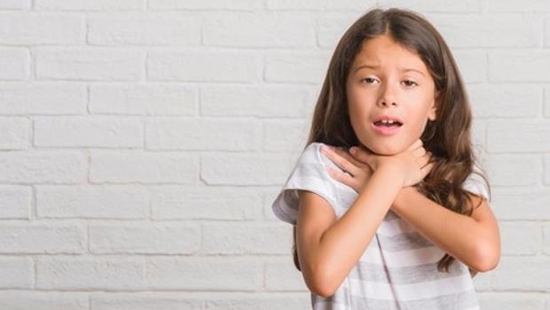 Un niño de 9 años salva la vida a su hermana pequeña, que se habÃa atragantado con un hielo