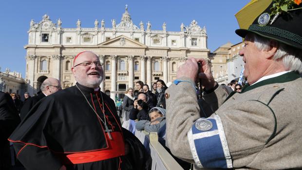 Los obispos alemanes plantan cara al Vaticano y siguen con su sÃnodo