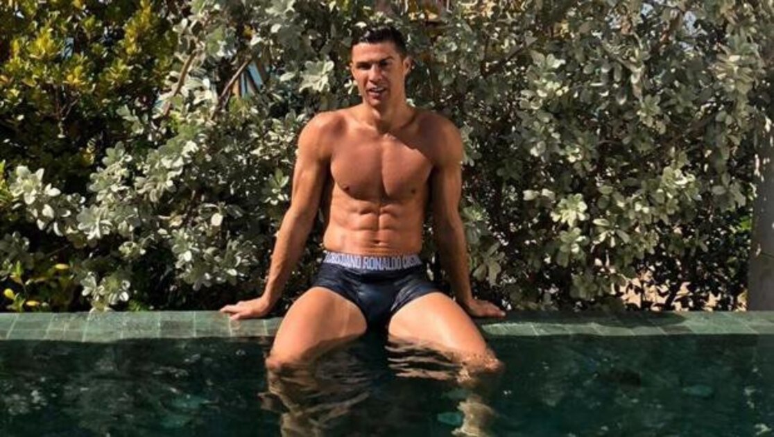 El doble de Cristiano Ronaldo incendia las redes con su vida de lujo