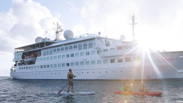 Un crucero de lujo en España con submarino para sus pasajeros