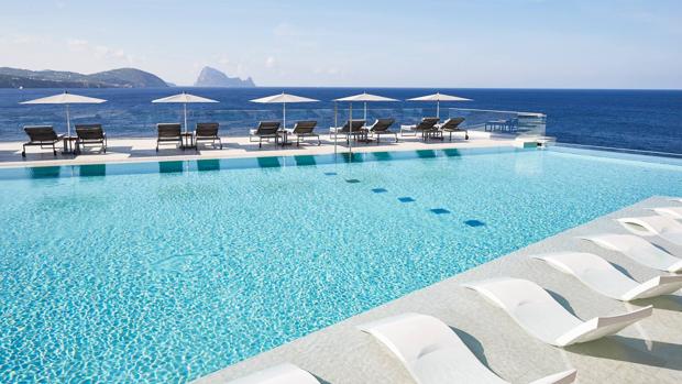 ¿Cuántas versiones del lujo puedes vivir en Ibiza?