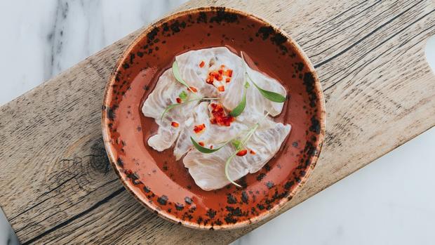 Los secretos del ceviche, el plato de moda del verano