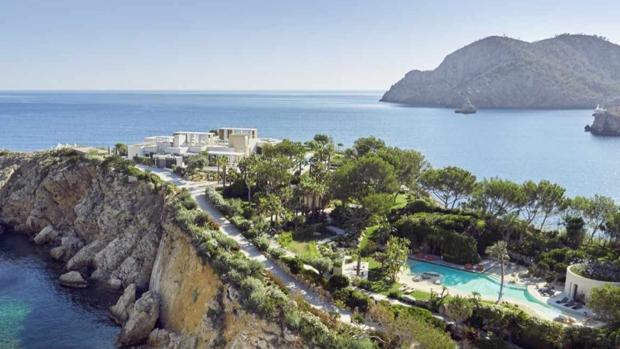 Islas privadas, yates… Así viven sus vacaciones los multimillonarios