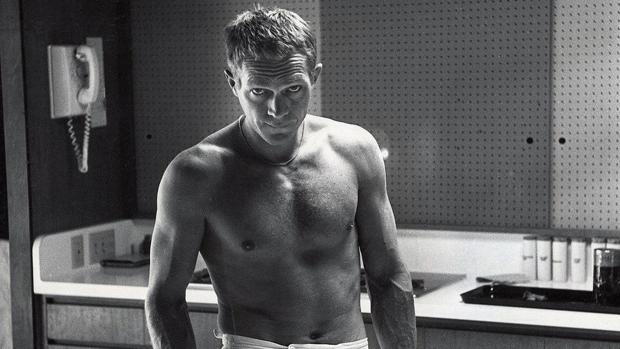 Aprende por fin a aplicar el contorno de ojos en 2 minutos y verte más joven