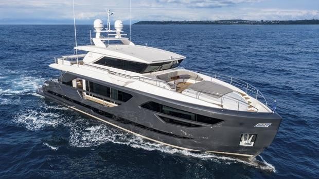 El nuevo yate de lujo inteligente que puedes controlar con el móvil