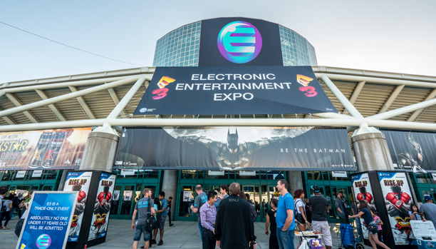 Visitantes a la feria Electronic Entertainment Expo de una edición anterior