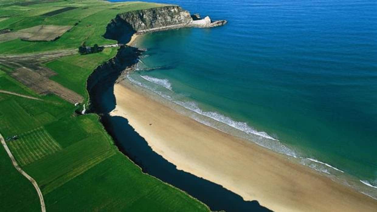 Meseta sal Modernizar Diez playas y calas poco conocidas de Cantabria que te encantarán