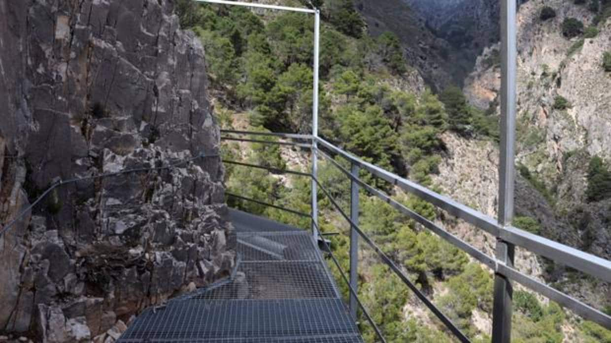 El otro Caminito del Rey, todavía rústico y gratis, que no conoces