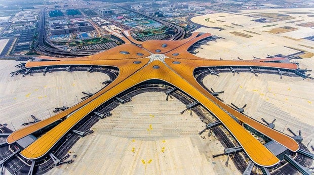 PekÃn estrena el mayor aeropuerto del mundo