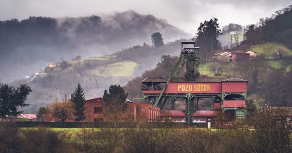 ventajoso Escarchado Betsy Trotwood Asturias minera: las 'catedrales' del carbón, el acero y la electricidad